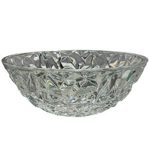 Tiffany & Co. Rock Cut Crystal Round Bowl 9" x 3.5" With Sticker & Etched